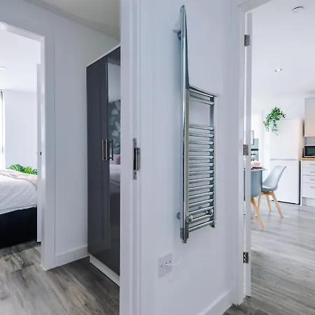 Apartment Rest & Recharge At The Orange Grove Manchester