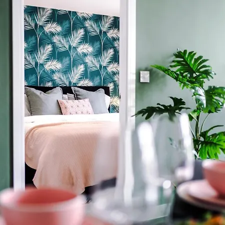 Apartment Rest & Recharge At The Orange Grove Manchester