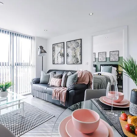 Apartment Rest & Recharge At The Orange Grove Manchester
