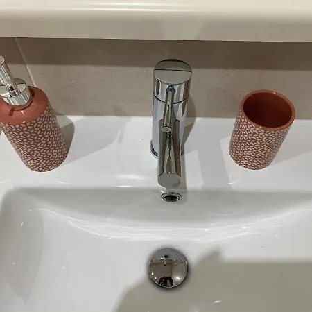 1 Bedroom Lovely In Salford Quays Free Street Parking Subject To Availability アパート *