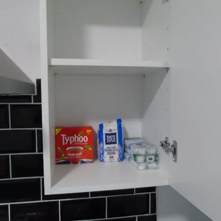Great 2-bed In Next To Trams *