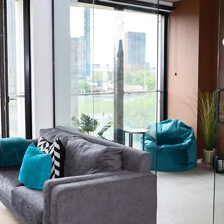 Castlefield Luxury - Roof Top Garden