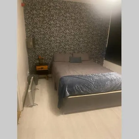 Amazing 2 Bedroom City Centre Apartment.
