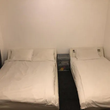 Kiki'S Guest House *