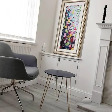 Holiday home Cherie Gorgeous 4 Bedrooms Stylish Modern House In Manchester Manchester