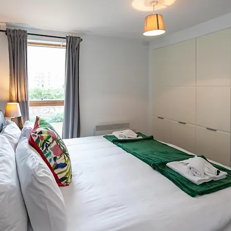 דירה Luxurious 2 Bed Apartment