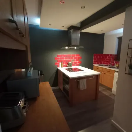 Movie Nights And Chill Apartment Manchester