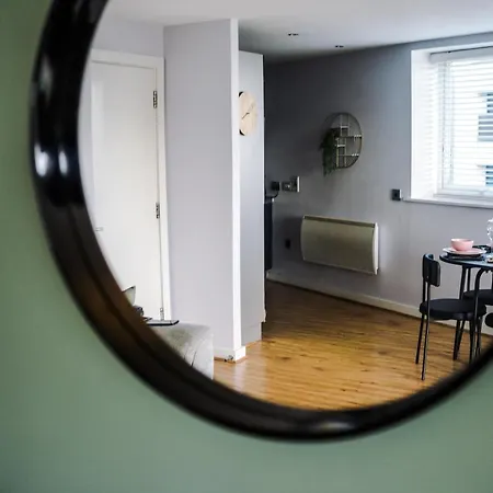 Rest & Recharge In Hulme By The City Centre Apartmán Manchester