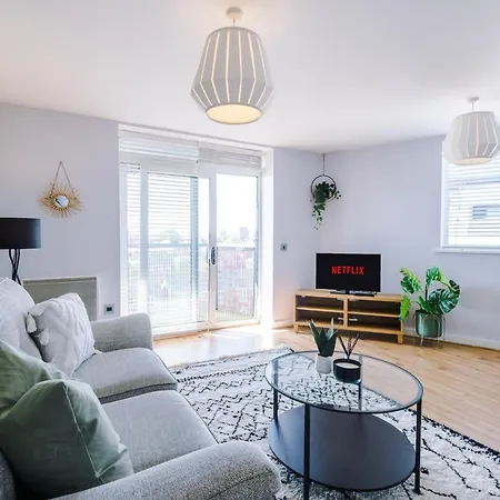 Rest & Recharge In Hulme By The City Centre Manchester