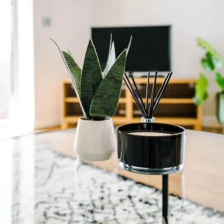 Rest & Recharge In Hulme By The City Centre Apartmán *
