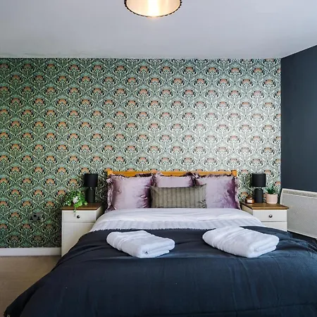 Rest & Recharge In Hulme By The City Centre Apartmán *