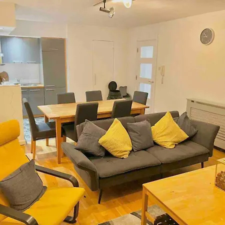 Top Floor Apartment Near Piccadilly Station * Манчестер