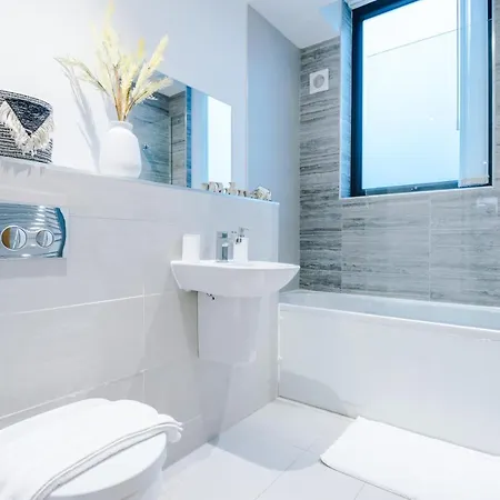 Apartament The Popworks 2 Bedroom - Mcr Dens