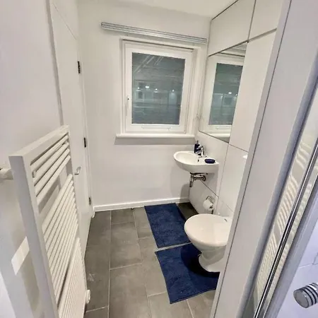 Top Floor Apartment Near Piccadilly Station *