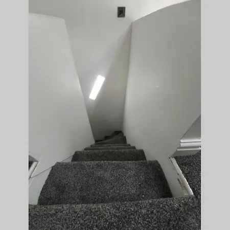 Cherie Gorgeous 4 Bedrooms Stylish Modern House In Manchester * Manchester