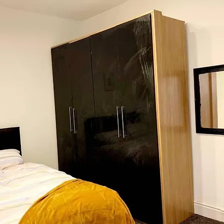 Cherie Gorgeous 4 Bedrooms Stylish Modern House In Manchester Σπίτι διακοπών