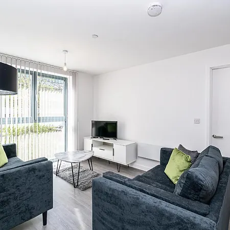 Insignia By Guestz Manchester