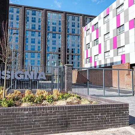 Insignia By Guestz * Manchester