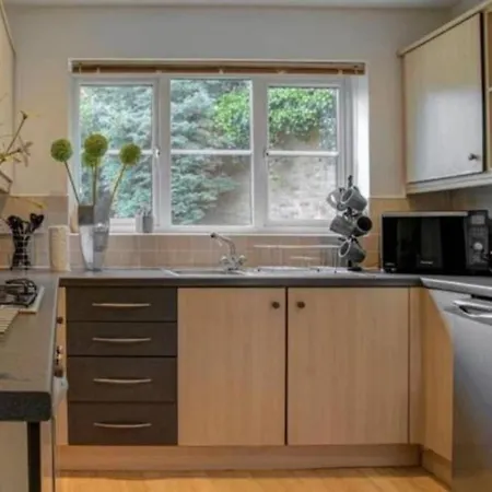 Holiday home Luxury 4 Bedroom House Manchester