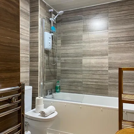 Manchester Apartment For 4 Guests Perfect For Keyworkers! *