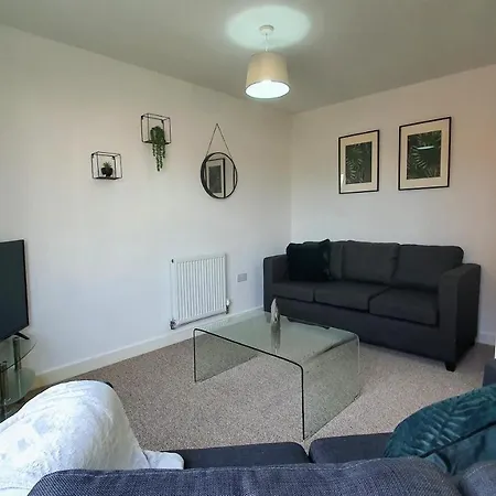 Modern Townhouse - Sleeps 6 - Near Salford Quays * Μάντσεστερ