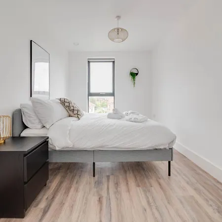 Daire Pass The Keys Modern 2 Bedroom Apartment Manchester Media City
