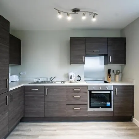Adelphi Wharf Luxury Apartment