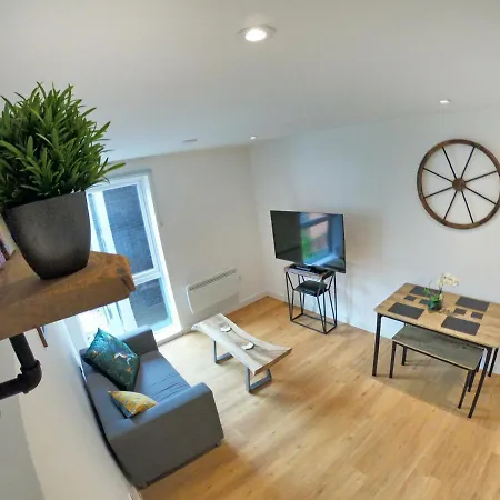 Perfect Apartment Near Manchester City Centre & Manchester Piccadilly Train Station דירה מנצ'סטר