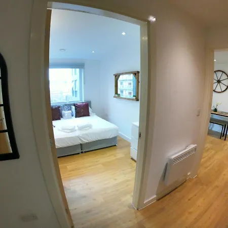 Perfect Apartment Near Manchester City Centre & Manchester Piccadilly Train Station Διαμέρισμα