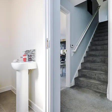 Apartamento Vidale Court, 3 Bedroom House With River Irwell View, Sleeps 6 Mánchester