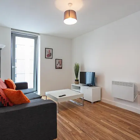 Апартаменты A Modern And Trendy 1 Bed Apartment In Media City