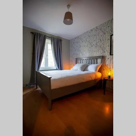 Stunning 4 Bed Walking Distance From City Centre *