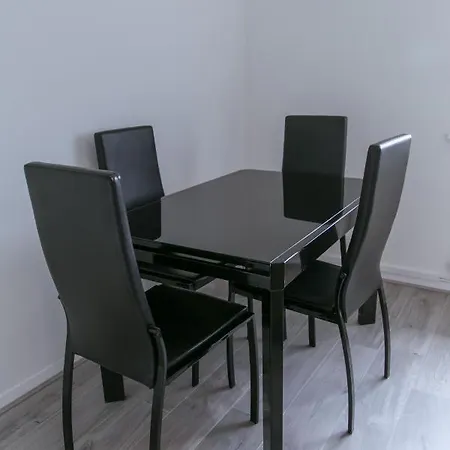 Captivating 2-bed In *