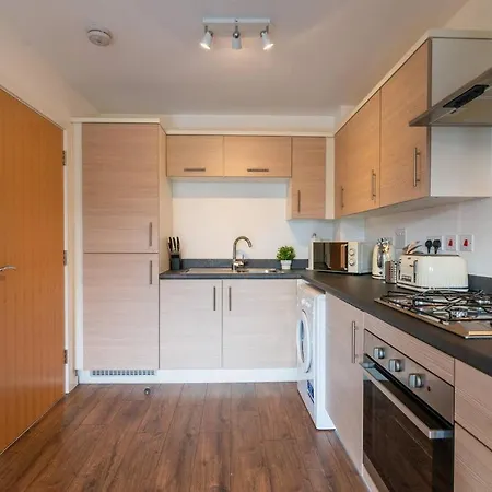 Perfect Apartment Near Manchester City Centre And Salford Uni * Манчестер