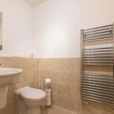 Perfect Apartment Near Manchester City Centre And Salford Uni Апартаменты *