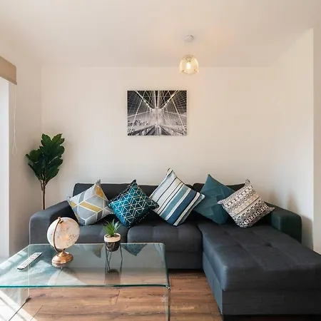 Perfect Apartment Near Manchester City Centre And Salford Uni *