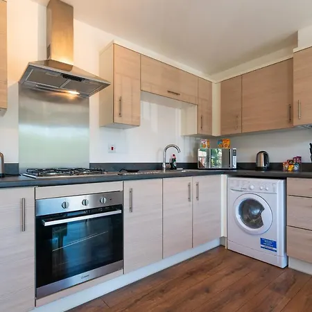 Perfect Apartment Near Manchester City Centre And Salford Uni Манчестер