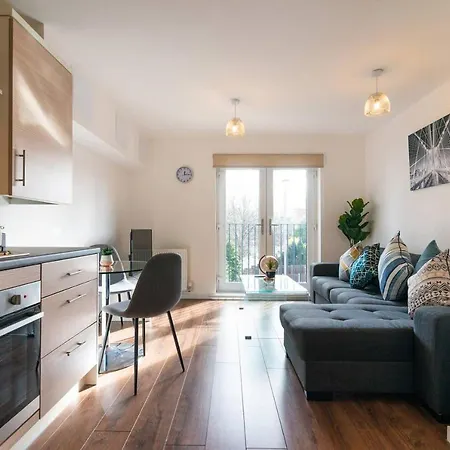 Апартаменты Perfect Apartment Near Manchester City Centre And Salford Uni *