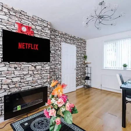 Apartment Spacious & Luxurious, Peaceful Modern 3 Bed Home