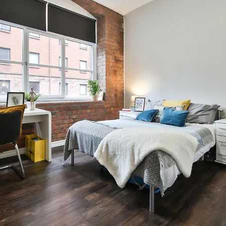 Modern & Bright Apartments In Manchester - Iq Hollingworth House Manchester