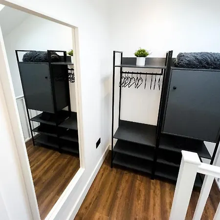 Bauhaus Boutique By The Jacksonheim Boutique * Manchester