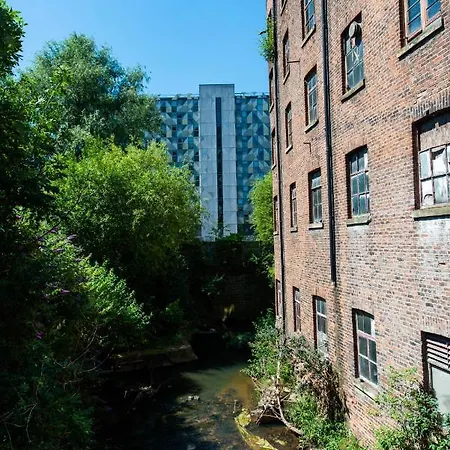 The Assembly Oasis Holding Apartment Manchester