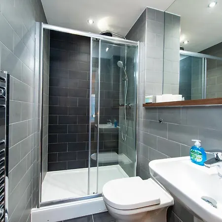 Apartment The Assembly Oasis Holding *