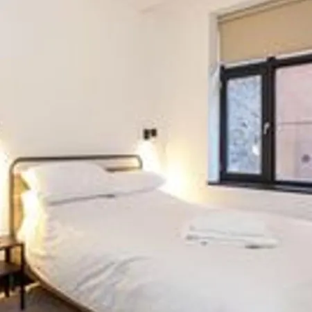 Pass The Keys Beautiful Northern Quarter Factory Conversion Apartment *