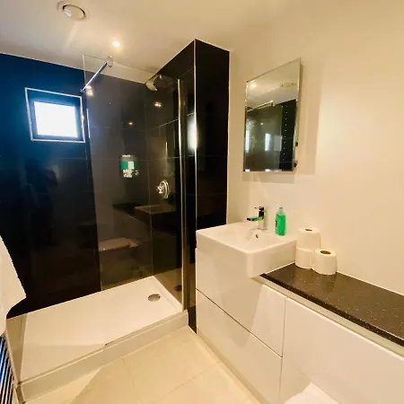 아파트 Caxton House *