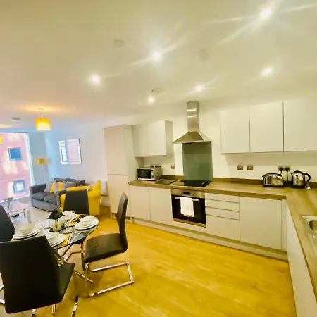 Apartment North *