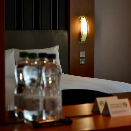 Отель - Park, An Ihg 4*