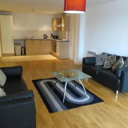 Immaculate Apartment In Manchester With Parking Apartmán