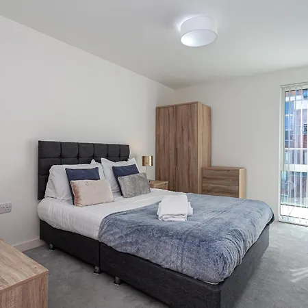 Apartmán Modern Two Bedroom Two Bathroom With Parking *