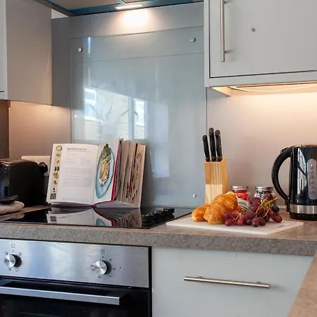Modern New York Style Duplex In By Pillo 아파트 맨체스터